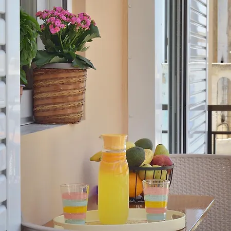 Aristea's 1st Floor Apartmán